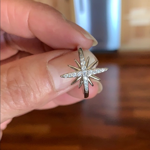 White Sapphire .925 Plated Star Ring - Picture 4 of 5